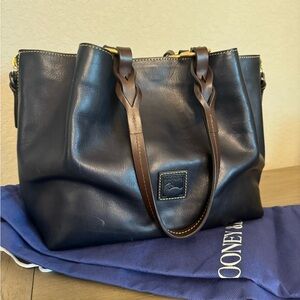 Large Dooney and Bourke Barlow